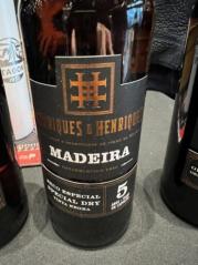 Henriques & Henriques - 5 Years Old Seco Especial Special Dry Tinta Negra Madeira NV (750ml) (750ml)